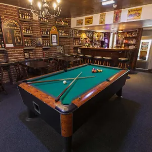 2* Hotel Travel