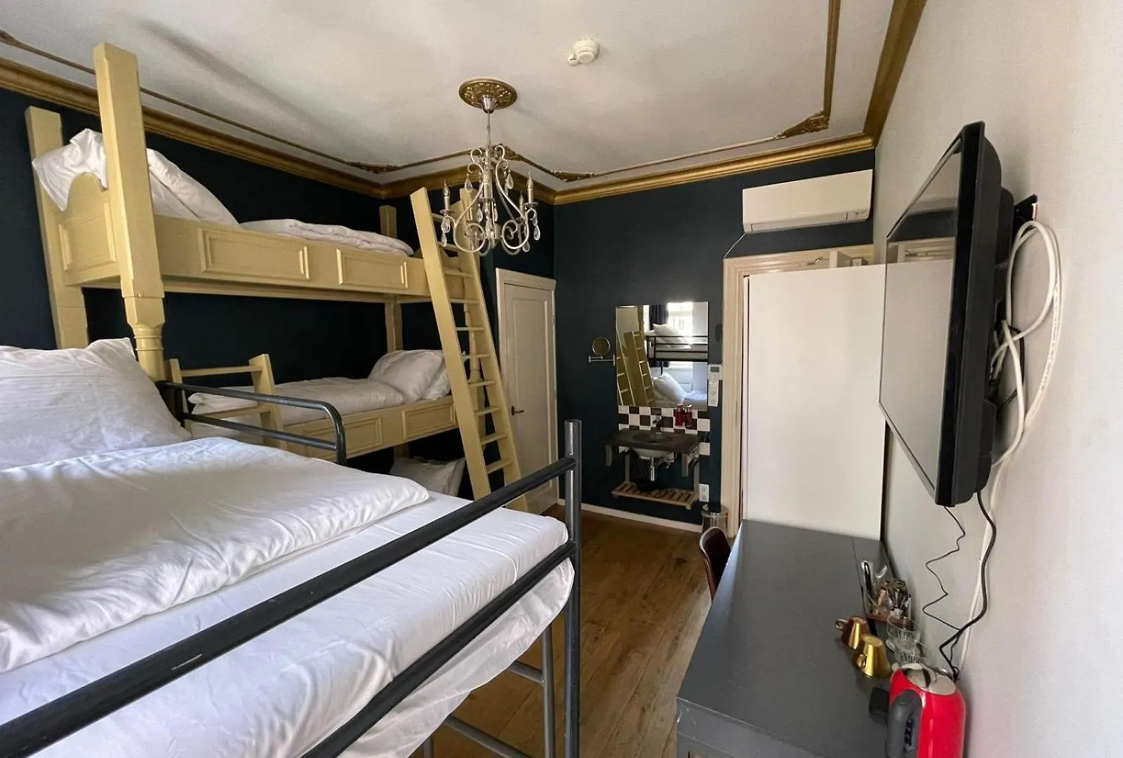 Amsterdam Rembrandt Square City Center Hotel