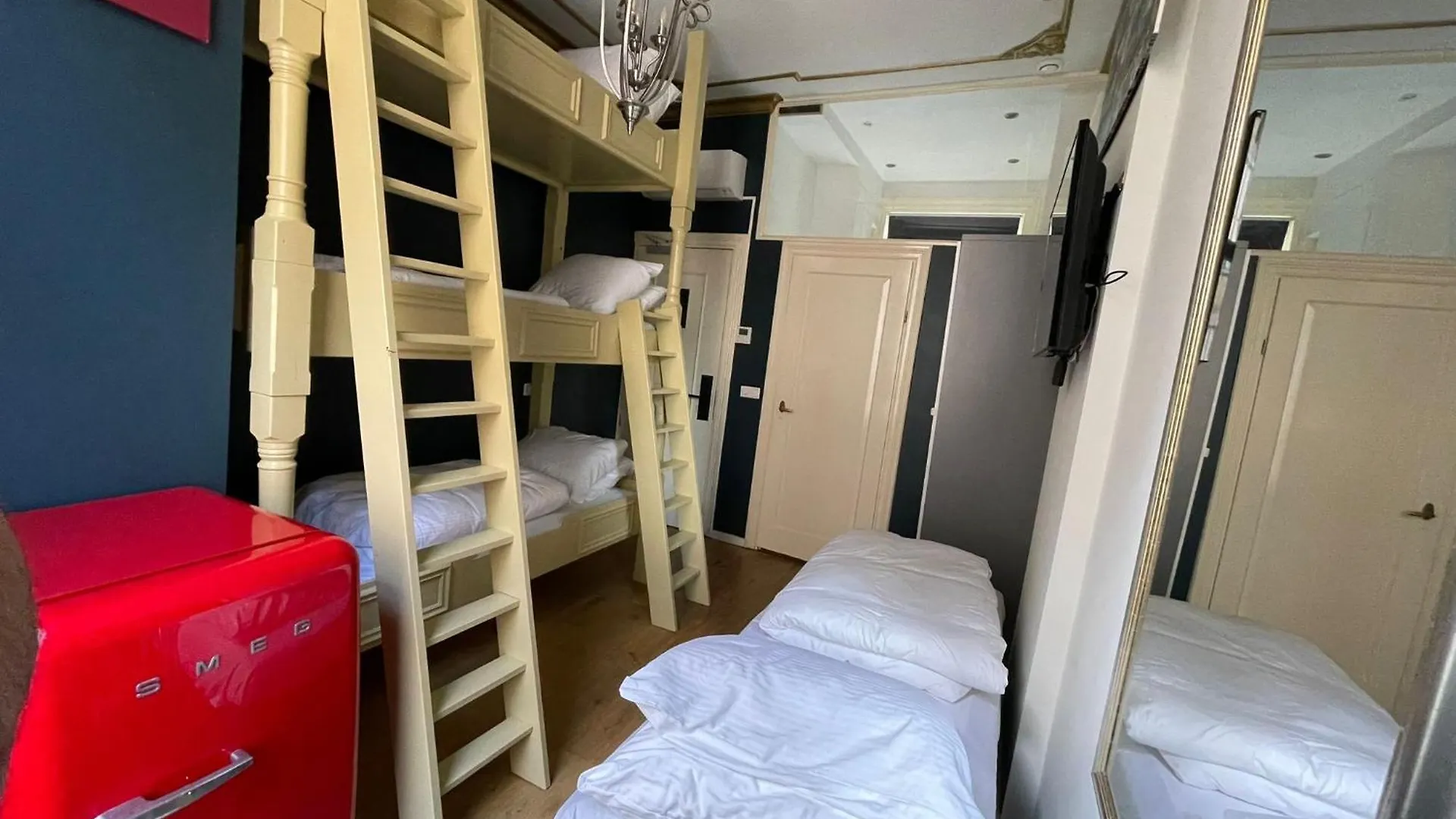 Amsterdam Rembrandt Square City Center Hotel